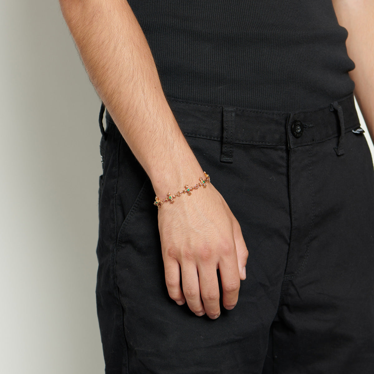 GOLD CRYSTAL CREST BRACELET