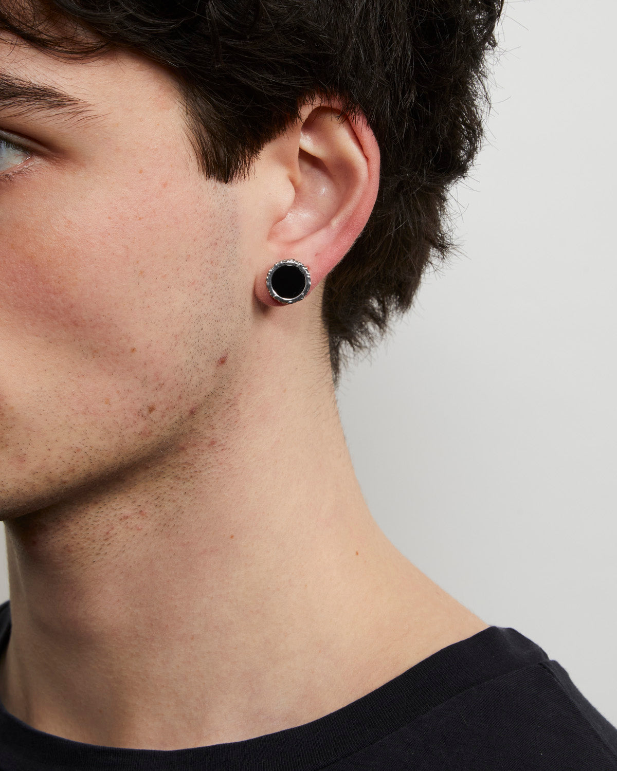 AMULET EARRING