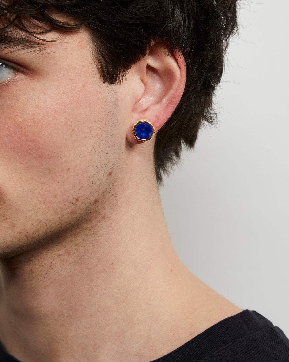 GOLD AMULET EARRING
