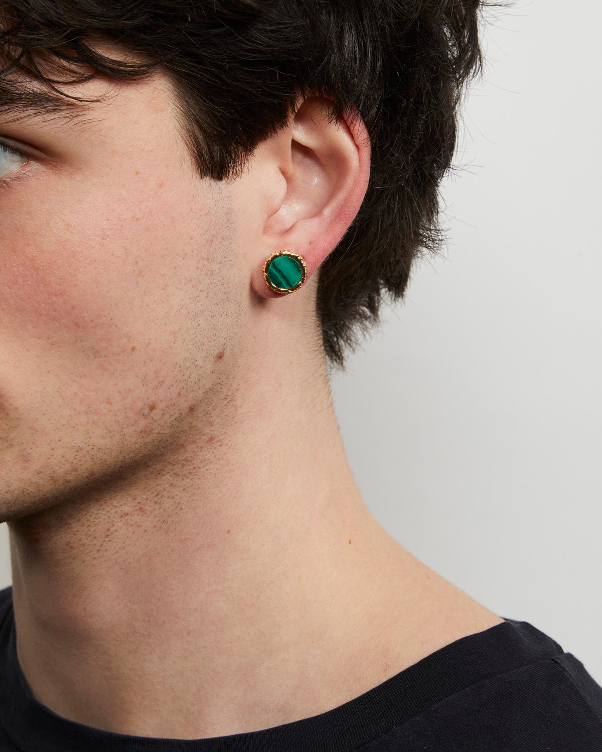 GOLD AMULET EARRING