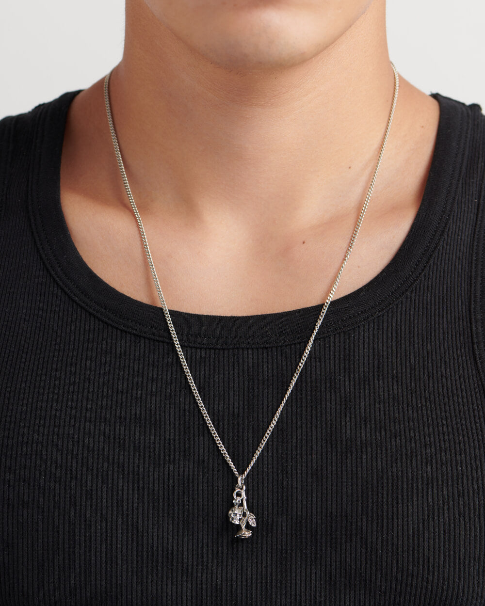 COLLANA ROSA E TESCHIO