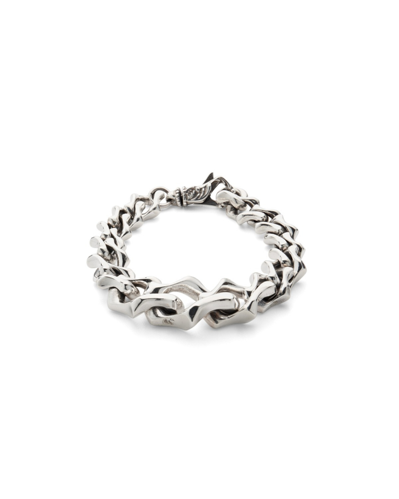 Oversized sharp link chain bracelet