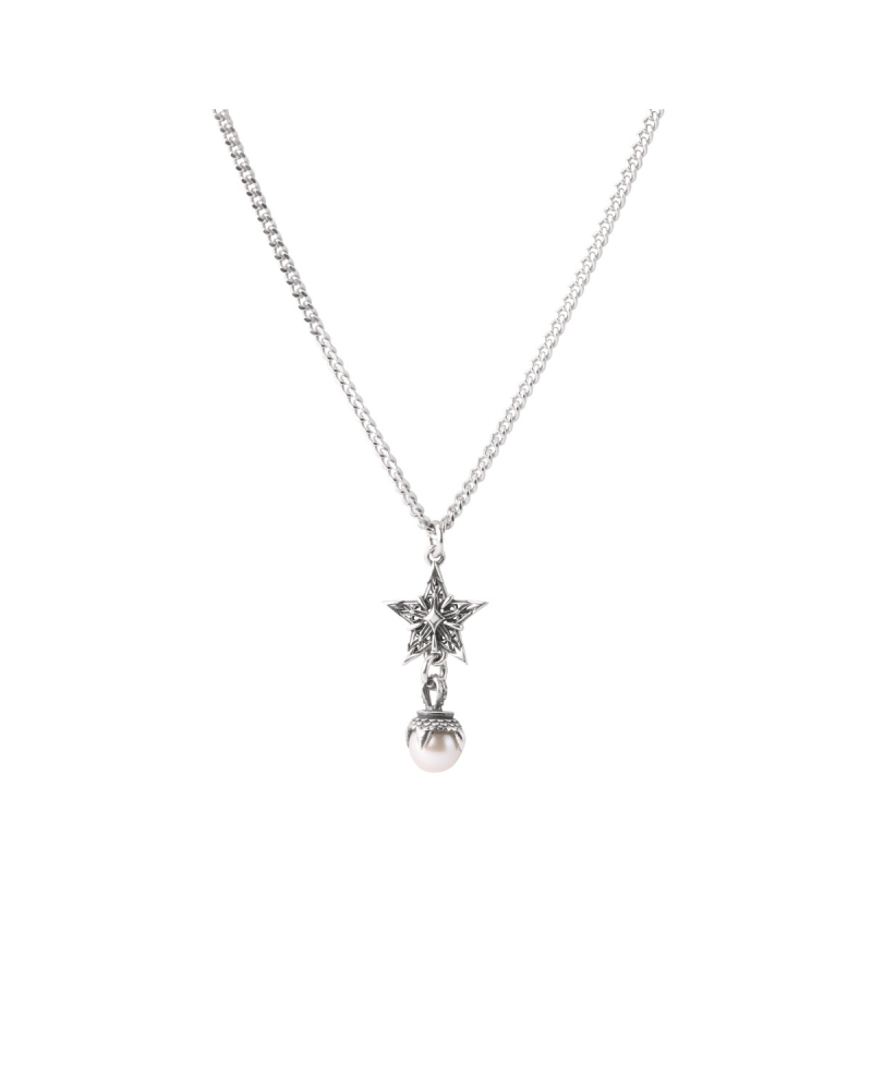 STELLA PEARL PENDANT
