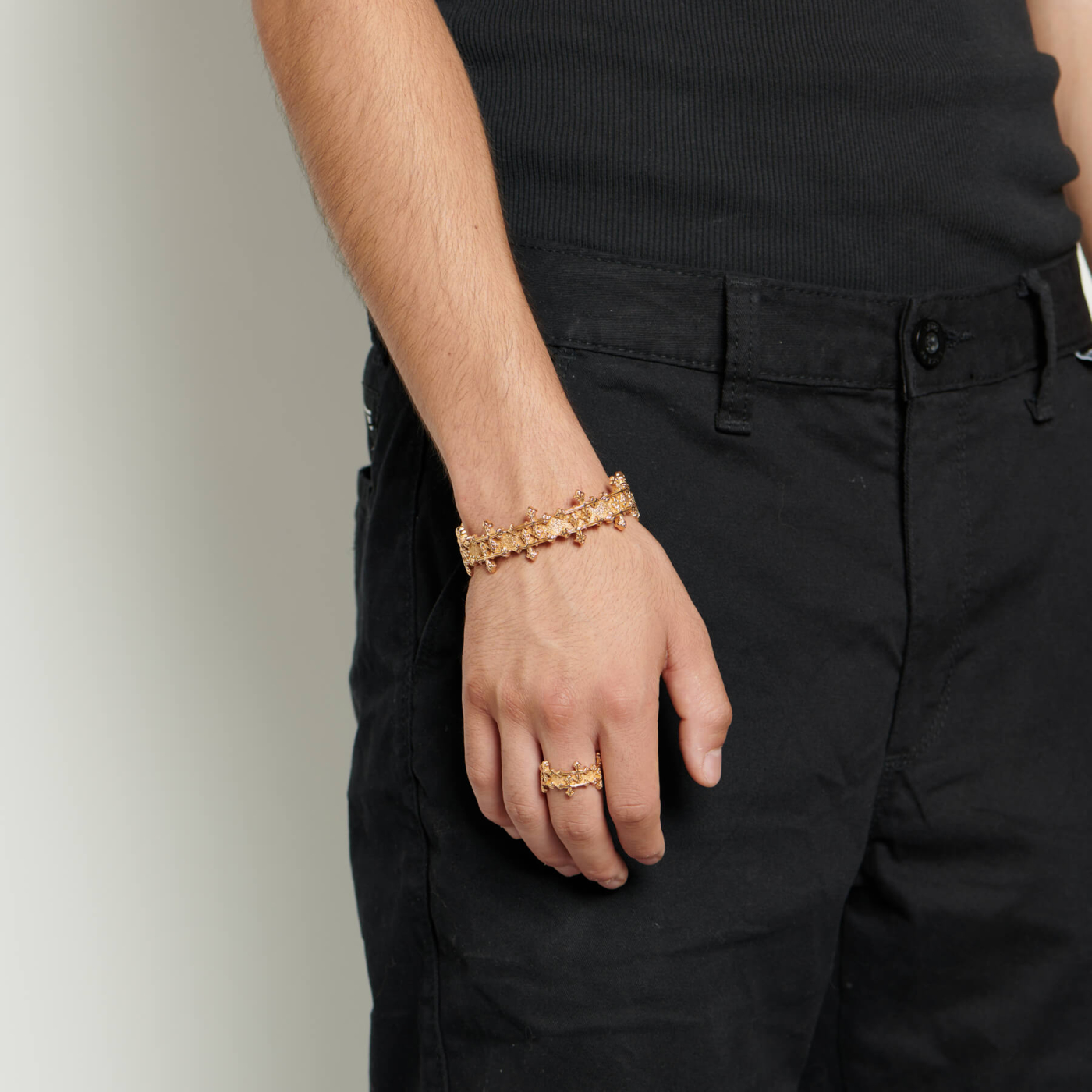 emanuele bicocchi 24Kコーティングバングル 美品 Gold Crosses Bangle Bracelet | EMANUELE BICOCCHI